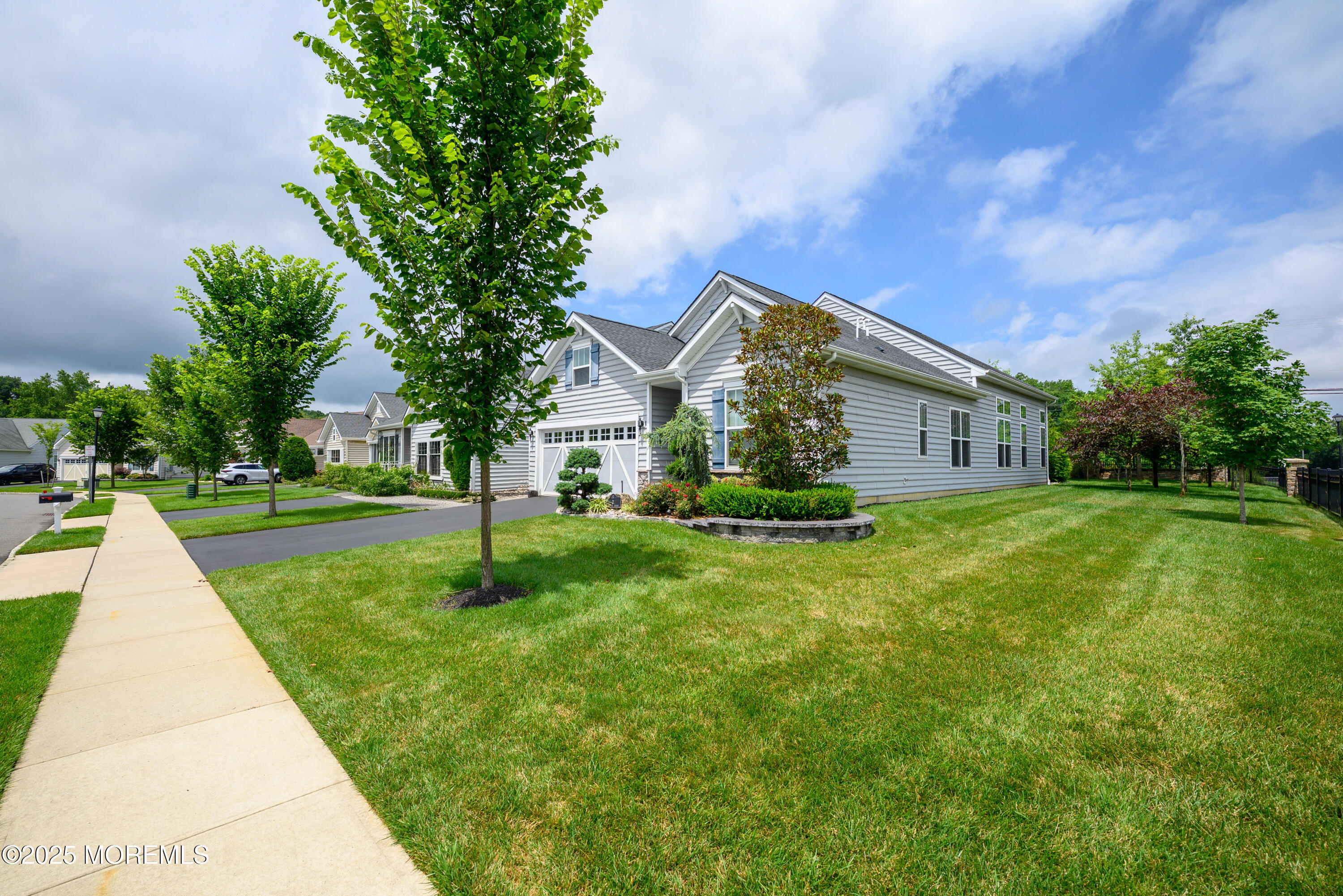 Property Photo:  2 Banquet Court  NJ 07731 