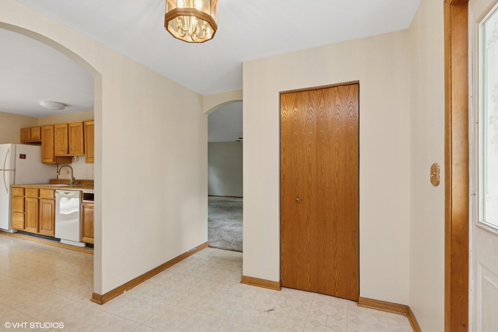 Property Photo: 36269 N Eagle Court IL 60041