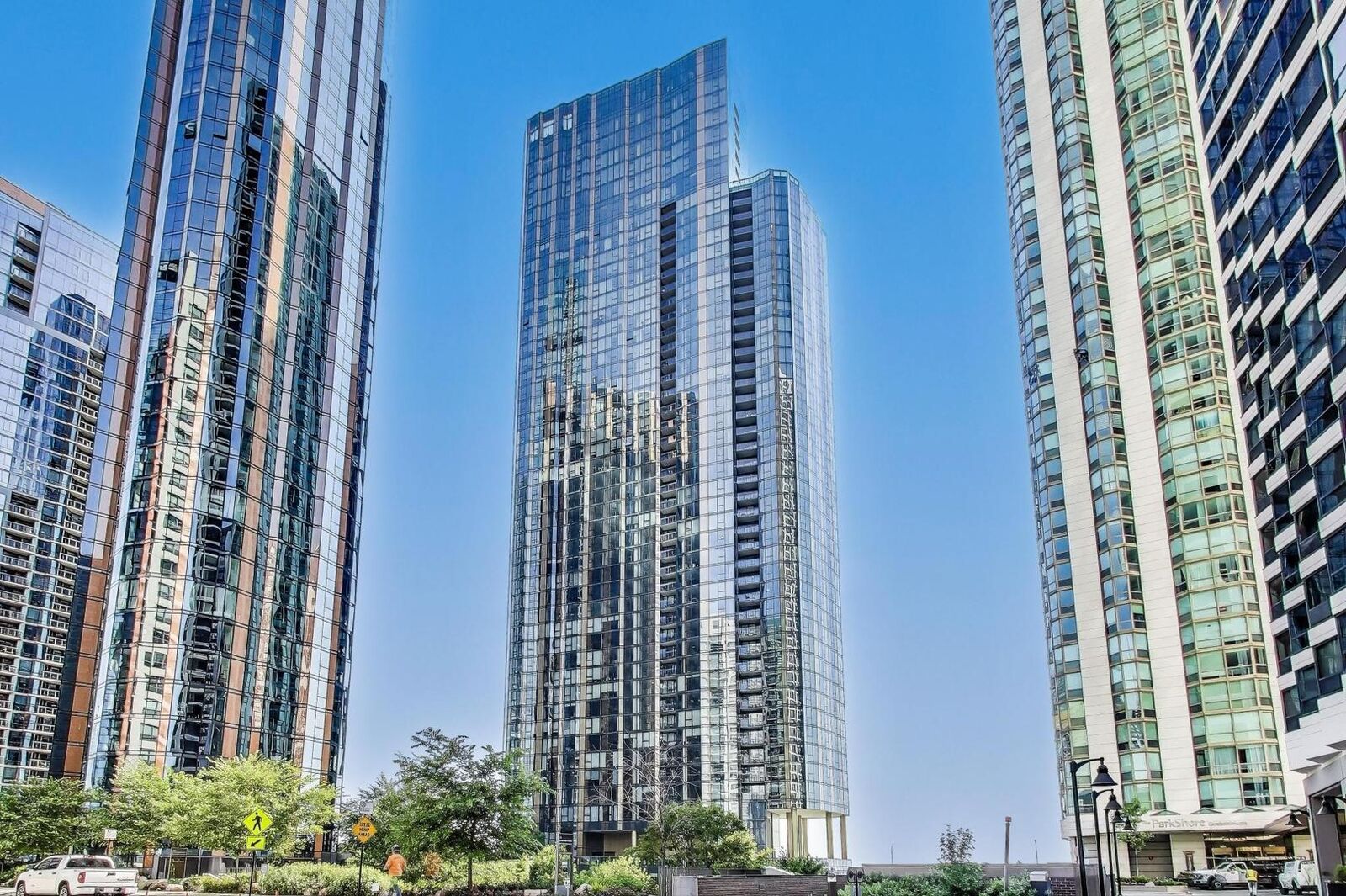 Property Photo:  211 N Harbor Drive 1809  IL 60601 