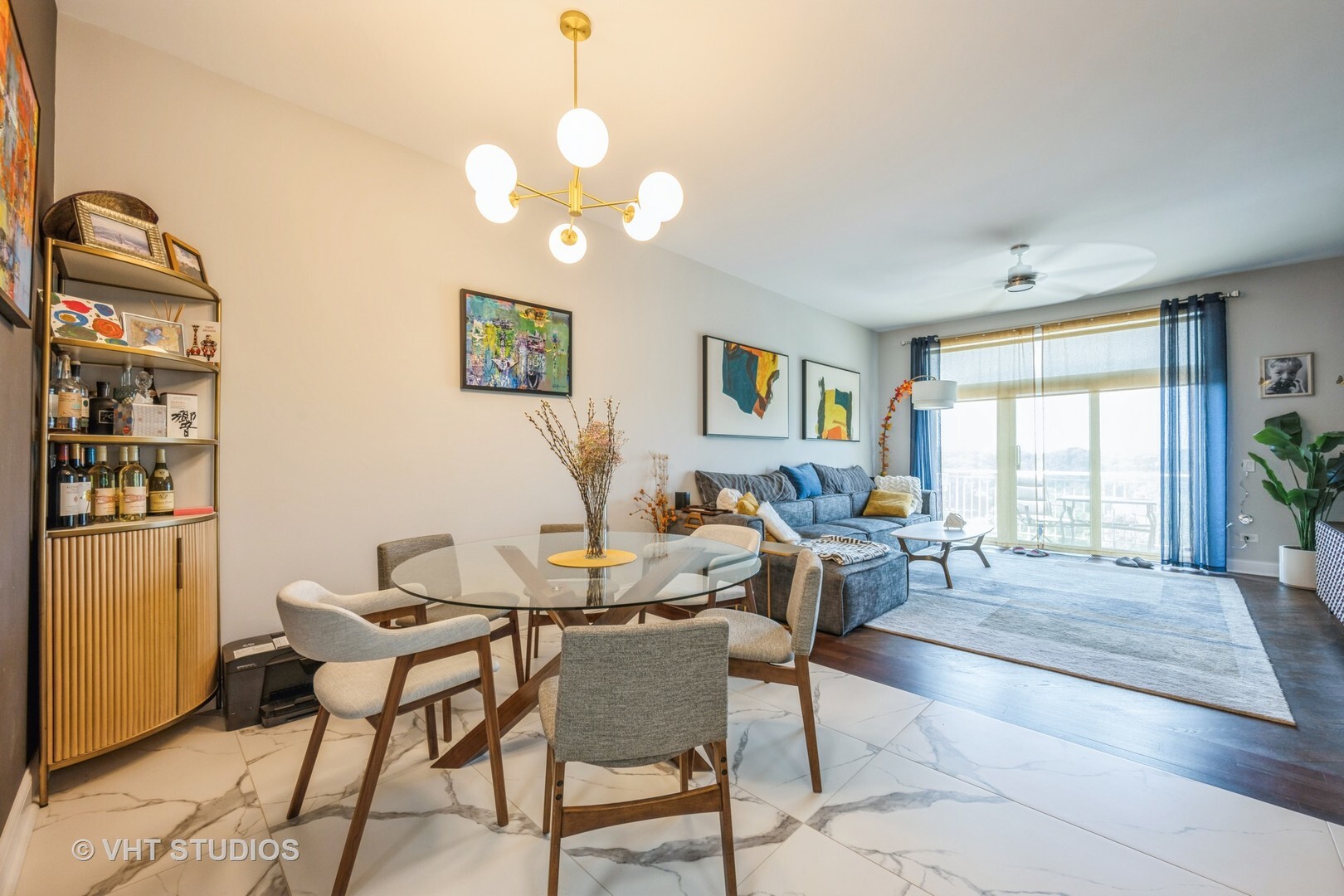 Property Photo: 8747 W Bryn Mawr Avenue 704 IL 60631