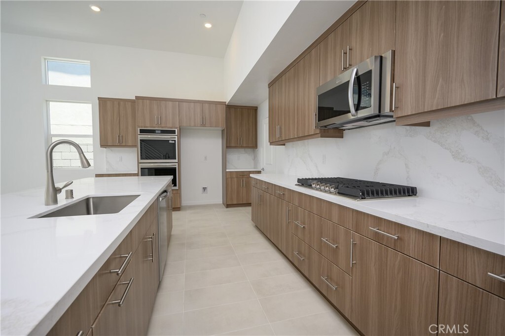 Property Photo:  200 Mustang Lane  CA 92262 