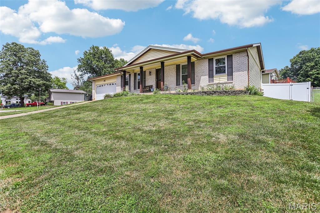 Property Photo: 10 W Meadow Drive MO 63376
