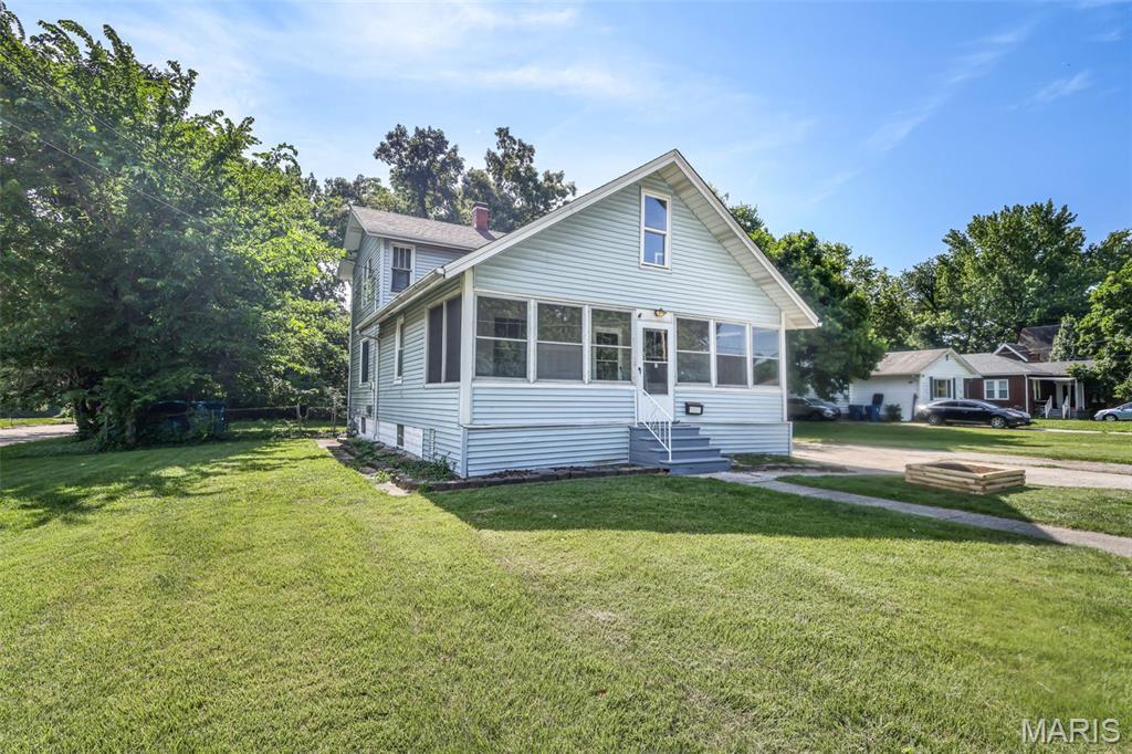 Property Photo: 2219 Humbert Street IL 62002