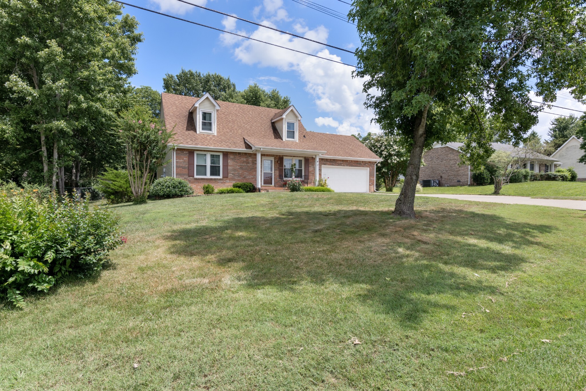 Property Photo: 179 Old Farmers Rd TN 37043