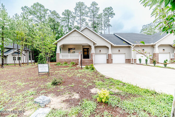 Property Photo: 91 Lamplighter Village Drive NC 28374