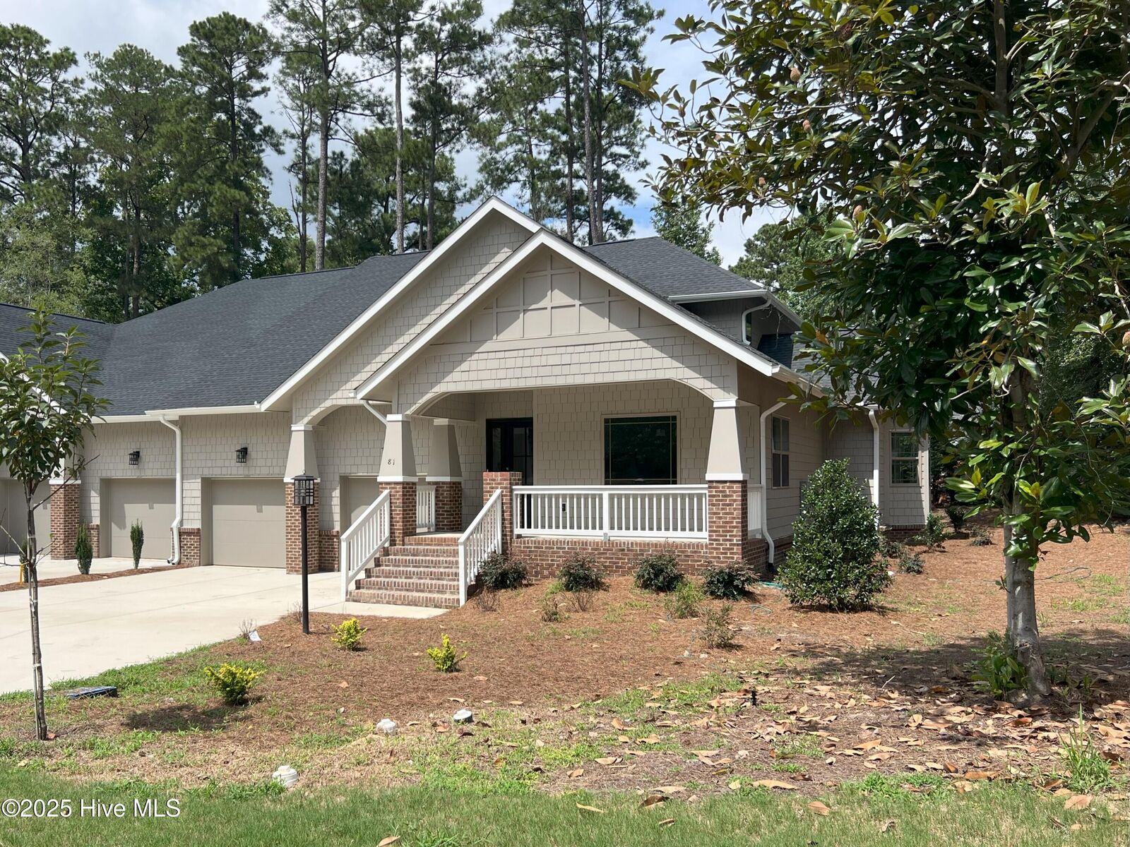 Property Photo: 81 Lamplighter Village Drive NC 28374