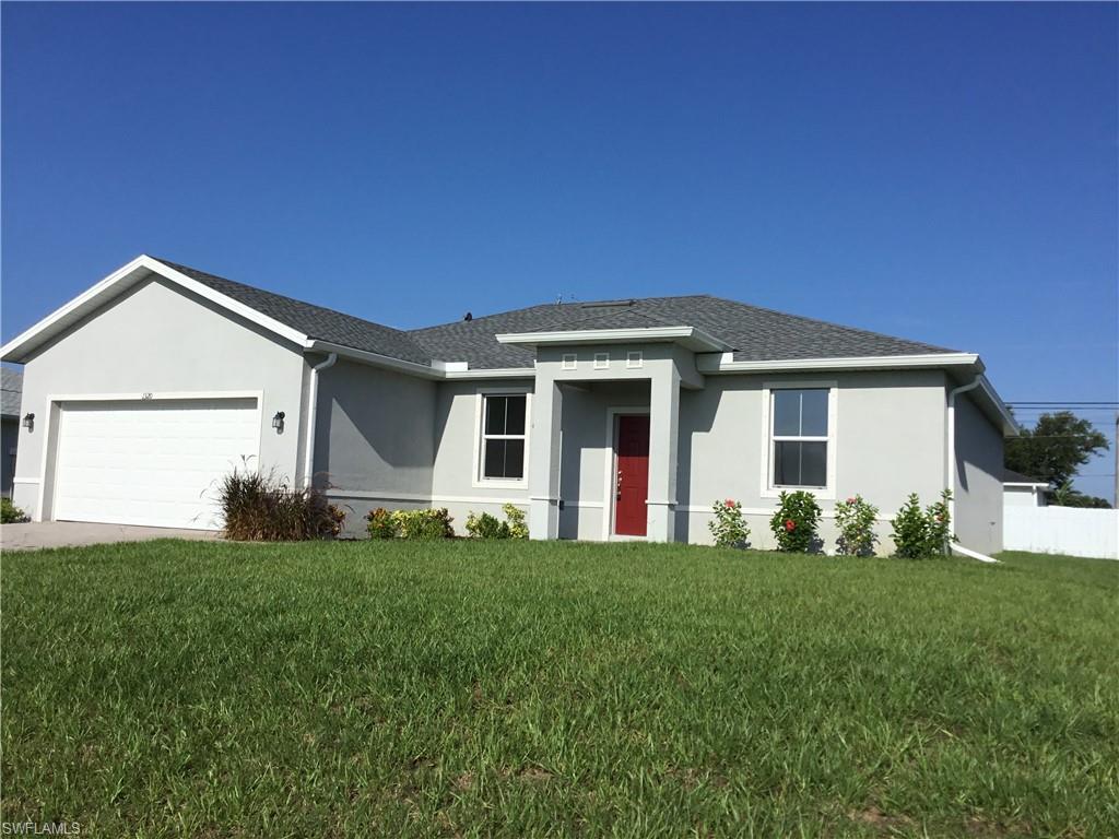 Property Photo: 1320 NE 17th Ave FL 33909