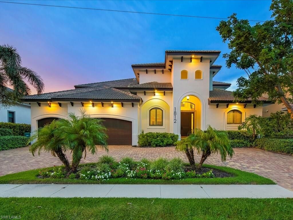 Property Photo: 1812 Maywood Ct FL 34145
