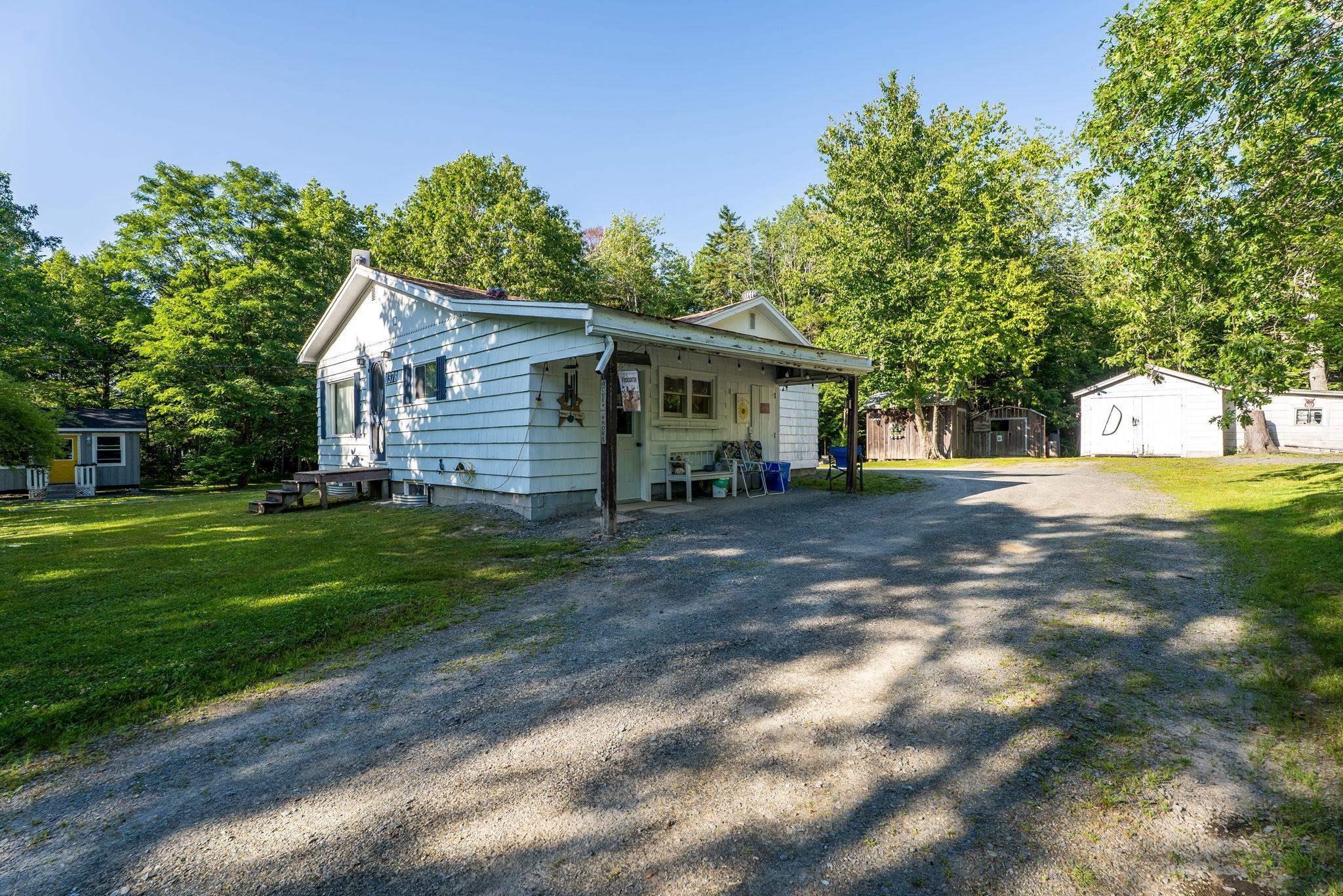 Property Photo: 1378 Highway 14 NS B0N 2T0