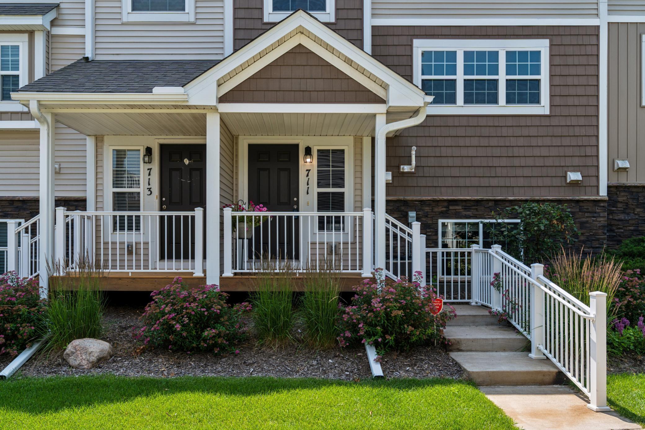 Property Photo: 711 Eagle Court MN 55014