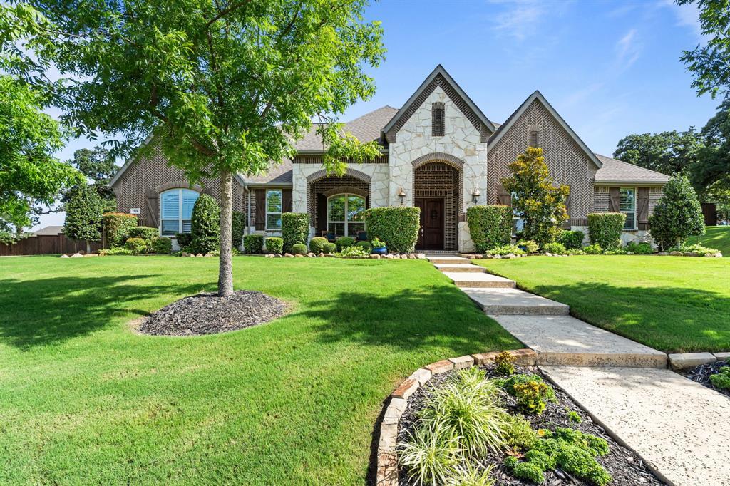 Property Photo:  713 Sir Barton Trail  TX 76248 