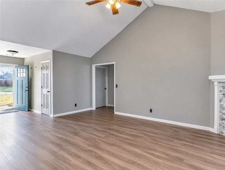 Property Photo: 803 Jon Drive AR 72712