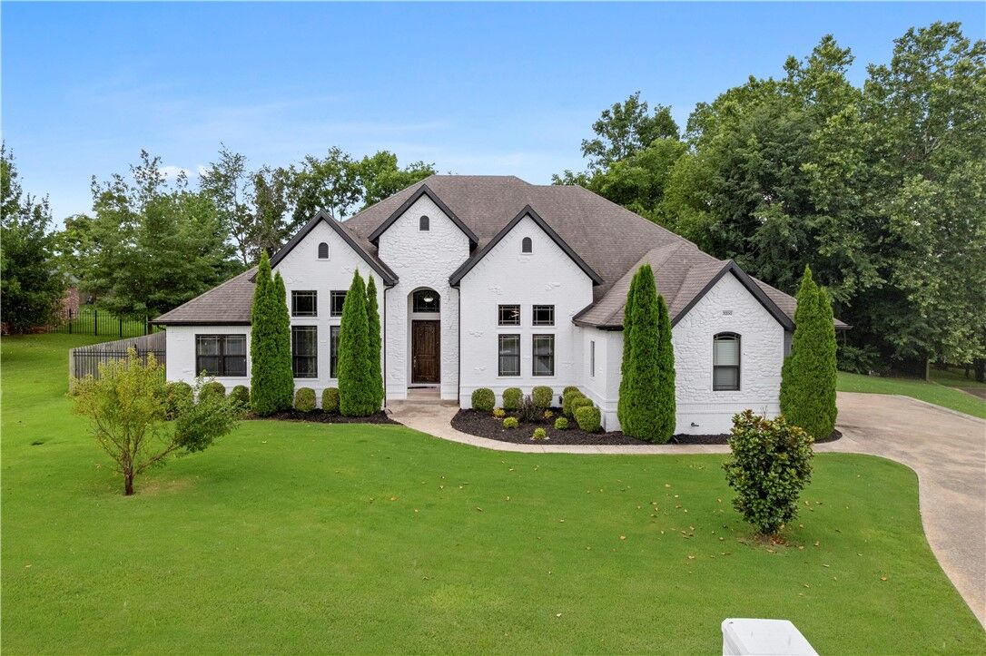 Property Photo:  3200 Thornbury Drive  AR 72764 