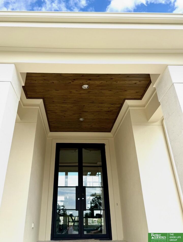 Property Photo: 25016 Emile Circle NE 68069