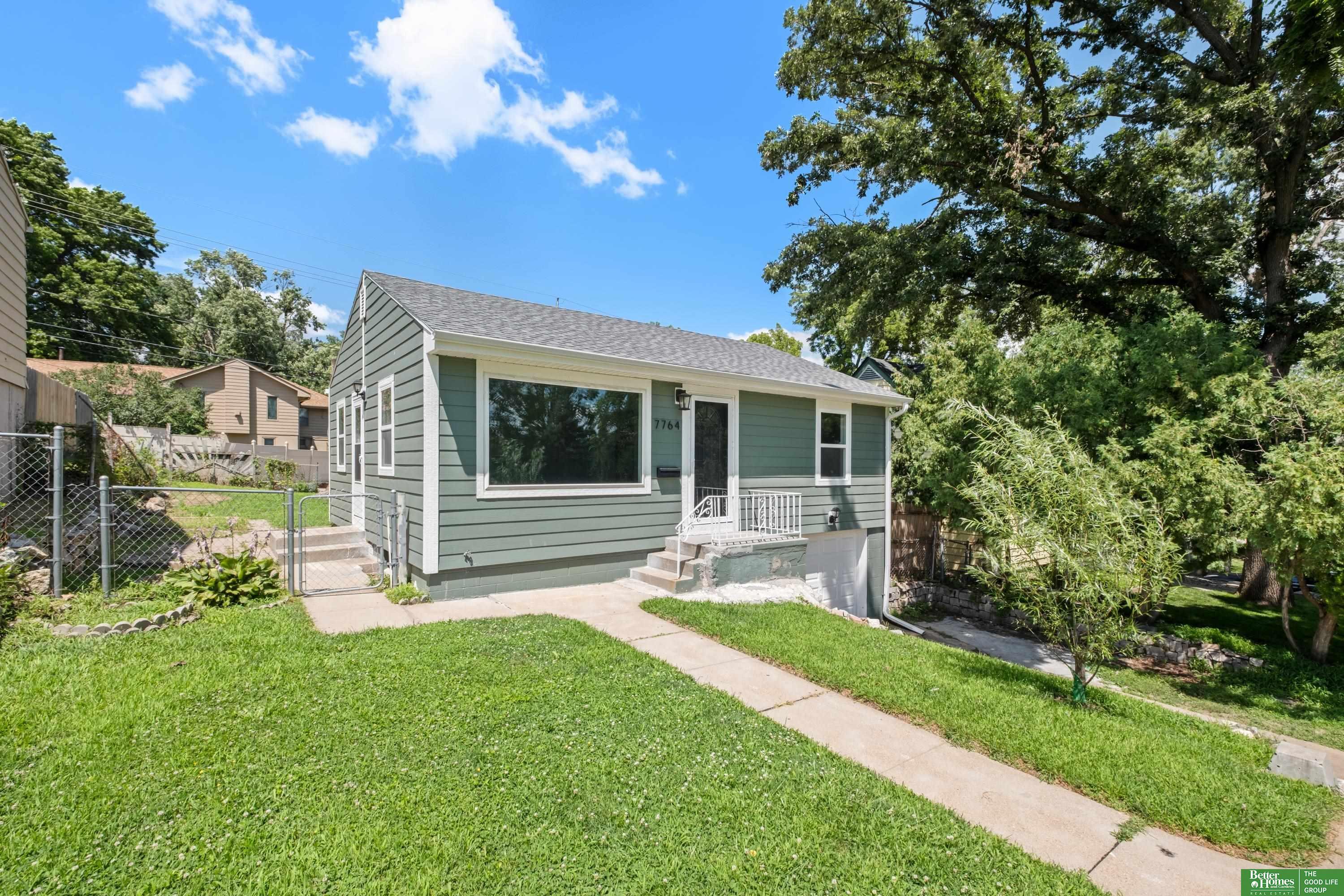 Property Photo: 7764 Park Drive NE 68127