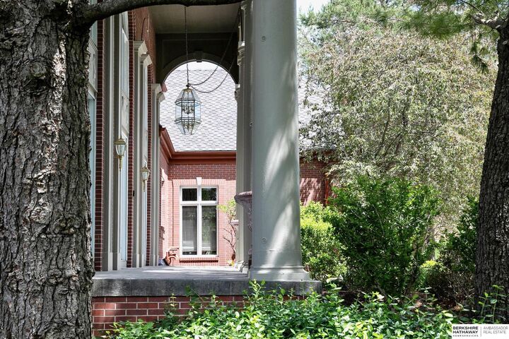 Property Photo: 15826 California Street NE 68118