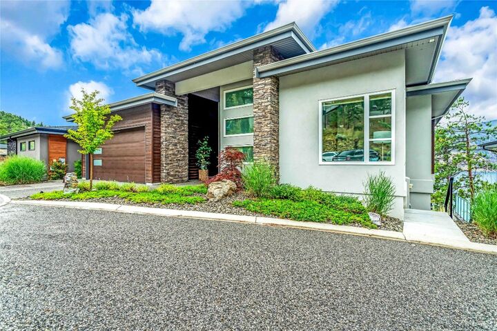 Property Photo: 3452 Blue Grass Lane BC V1V 3G1