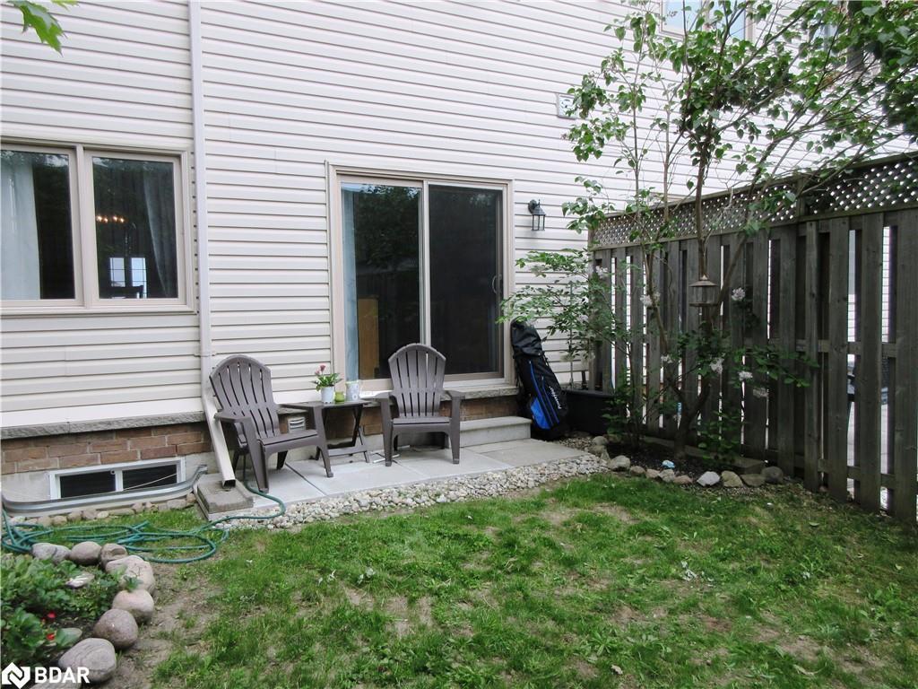 Property Photo: 175 Stanley Street Street 37 ON L4M 0G2