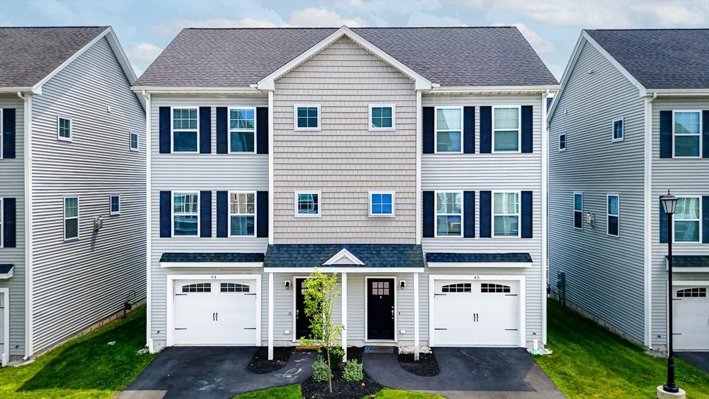 Property Photo: 1400 Gorham St 44 MA 01852