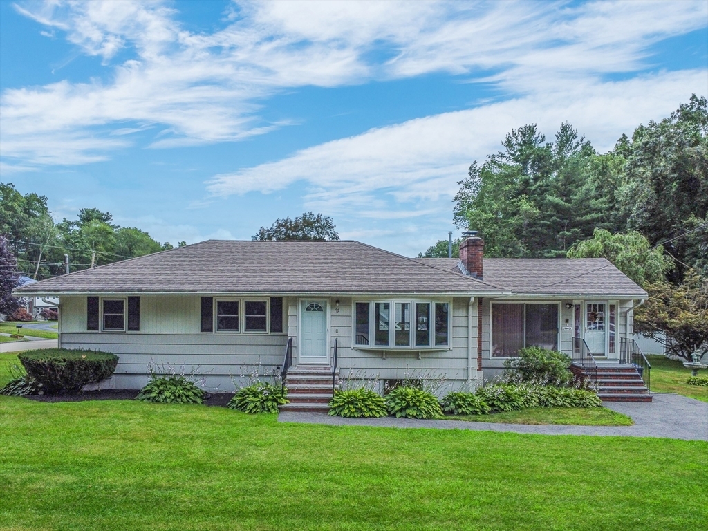 Property Photo:  90 Butternut Ln  MA 01844 
