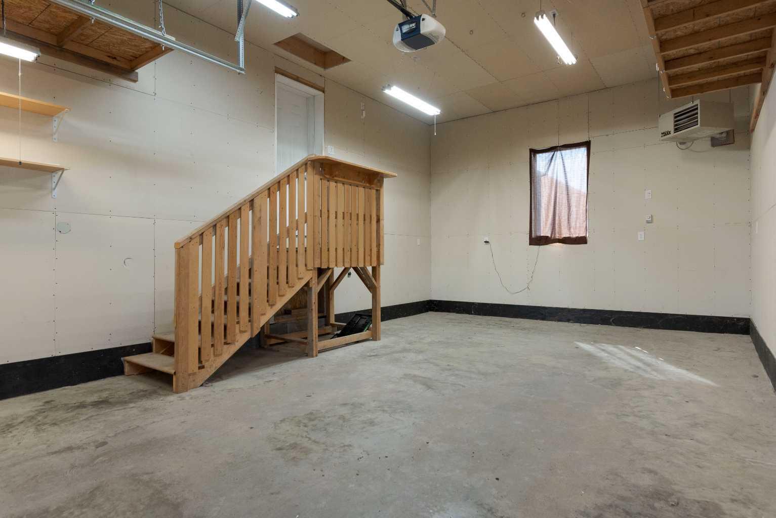 Property Photo: 192 Mitchell Drive AB T9K 2P1