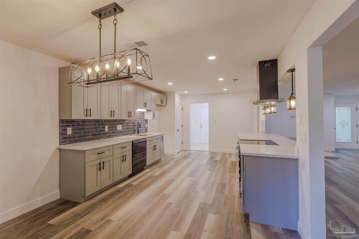 Property Photo: 2757 Manuel Dr AL 36549