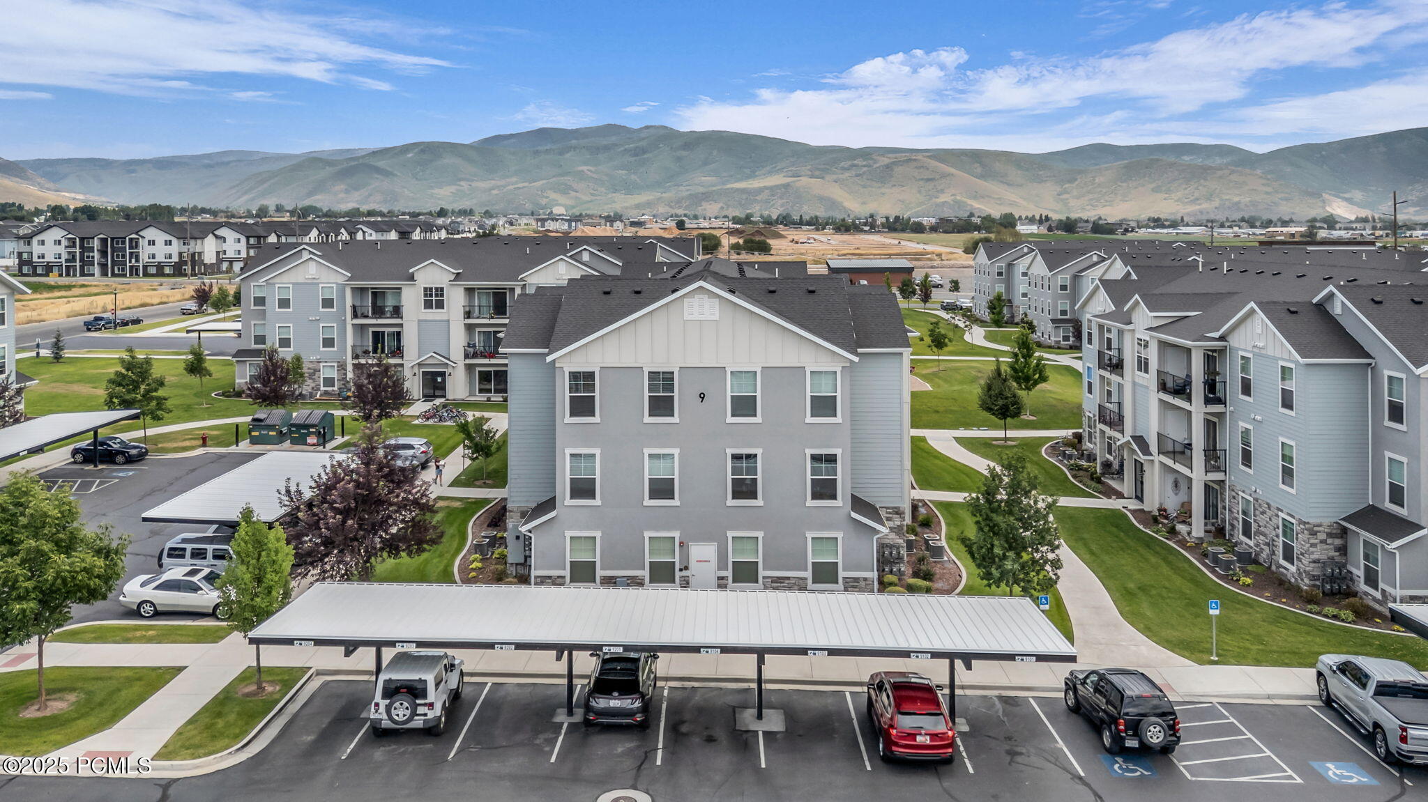 Property Photo: 1128 S 820 East 9202 UT 84032