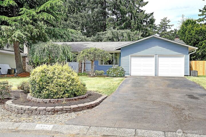 17024  24th Avenue SE  Bothell WA 98012 photo