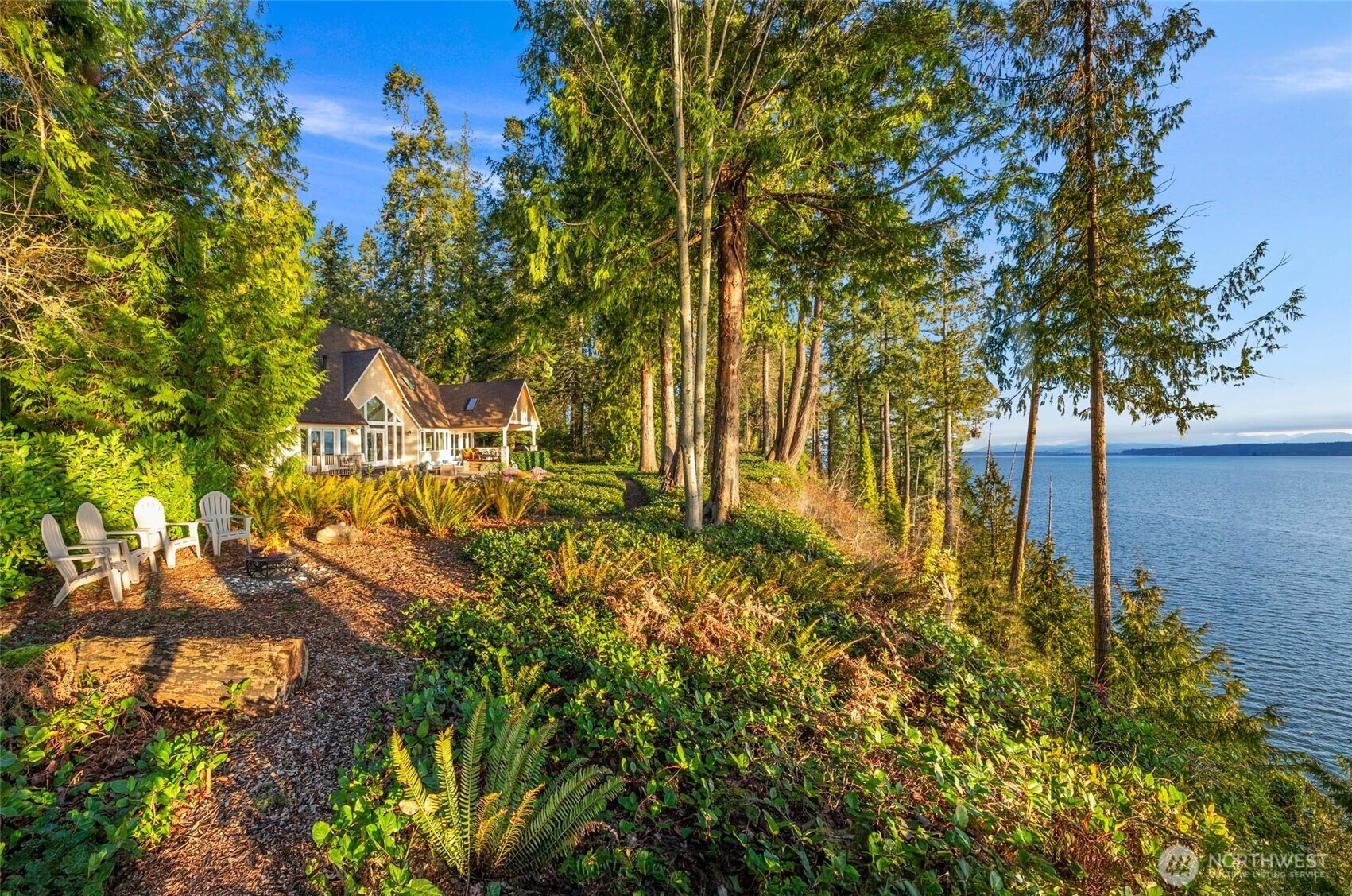 Property Photo:  2527  Bretland Road  WA 98282 