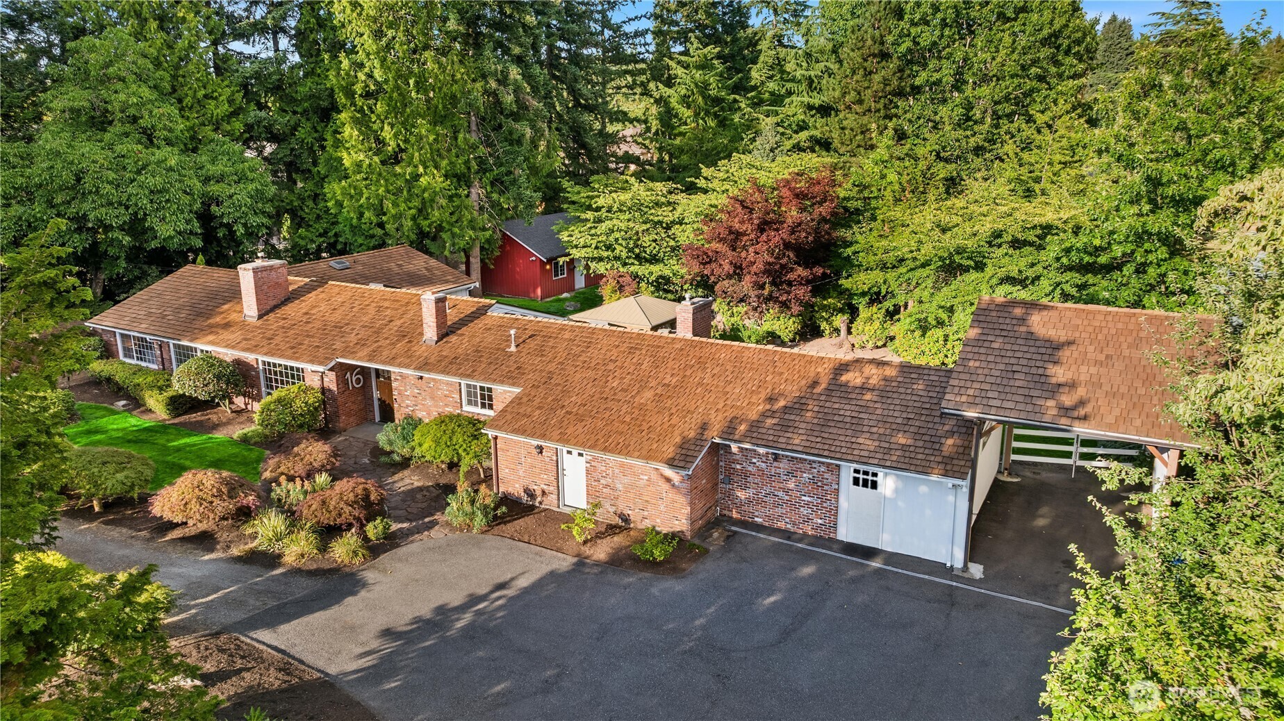 16  Diamond S Ranch  Bellevue WA 98004 photo