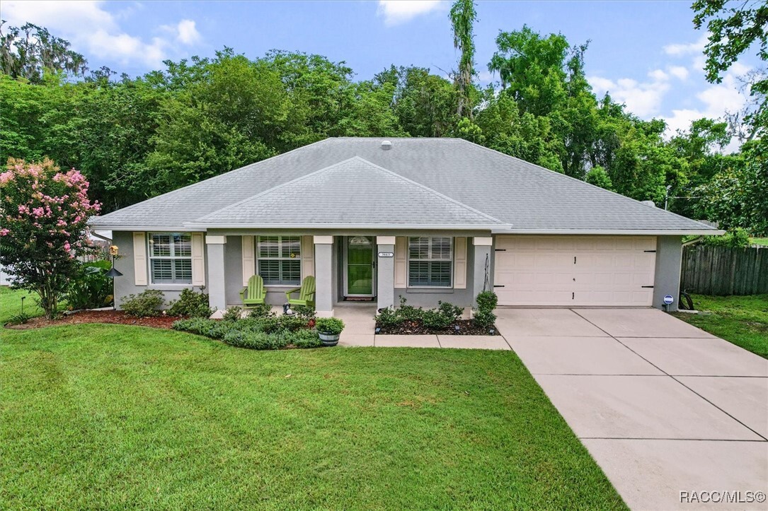 Property Photo: 3663 SE 45th Place FL 34480