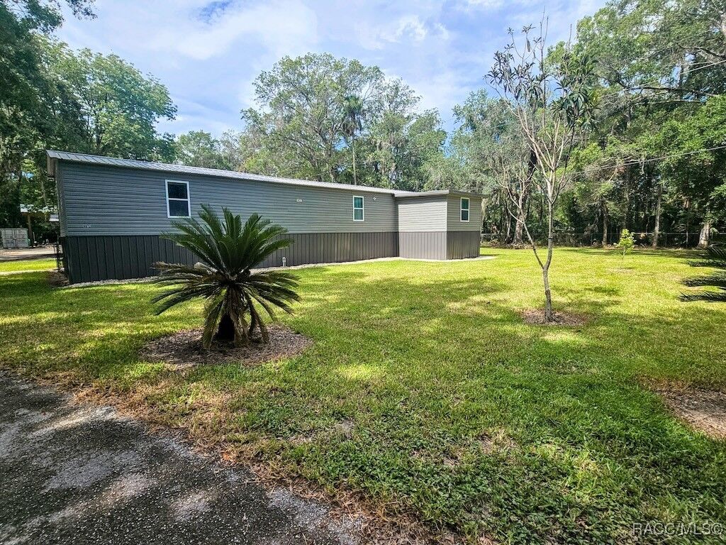Property Photo: 9972 W Yulee Drive FL 34448