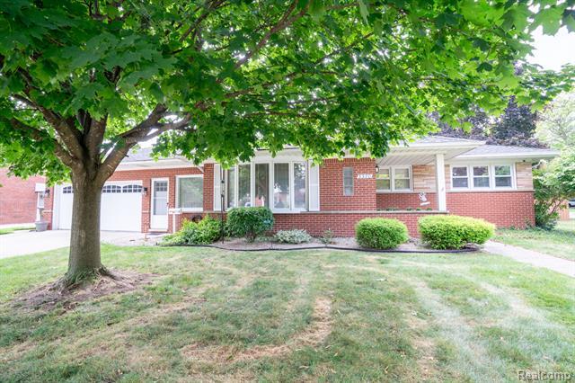 3320 Middlefield Drive  Trenton MI 48183 photo