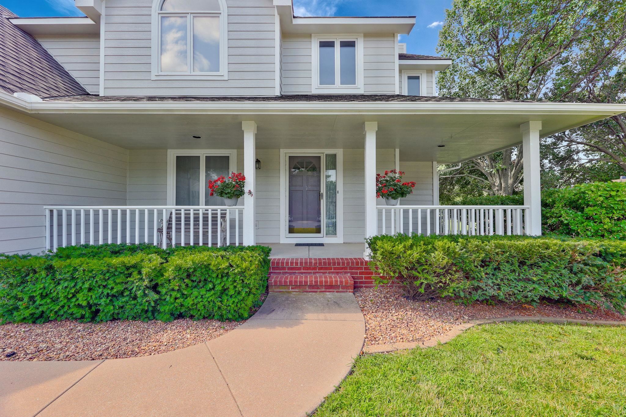 Property Photo:  8124 E Greenbriar Court  KS 67226 