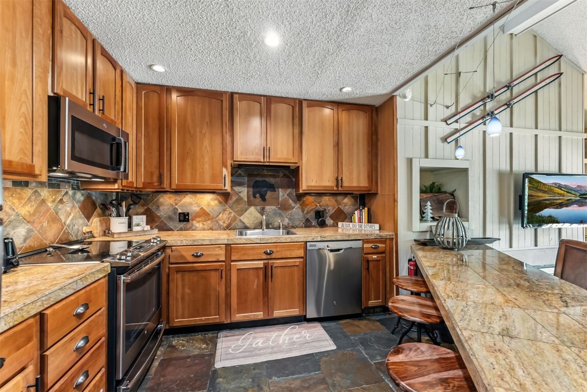 Property Photo:  550 S French Street 205  CO 80424 