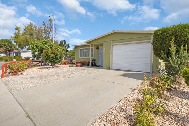 Property Photo:  401 Spruce Circle  CA 95076 
