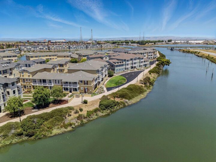636 Fan Tail Way 905  Redwood City CA 94063 photo