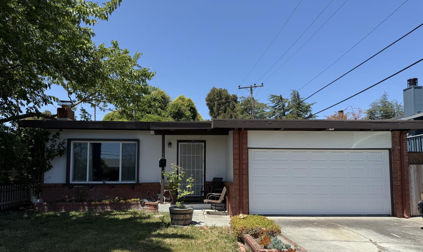 744 Hamilton Lane  Santa Clara CA 95051 photo
