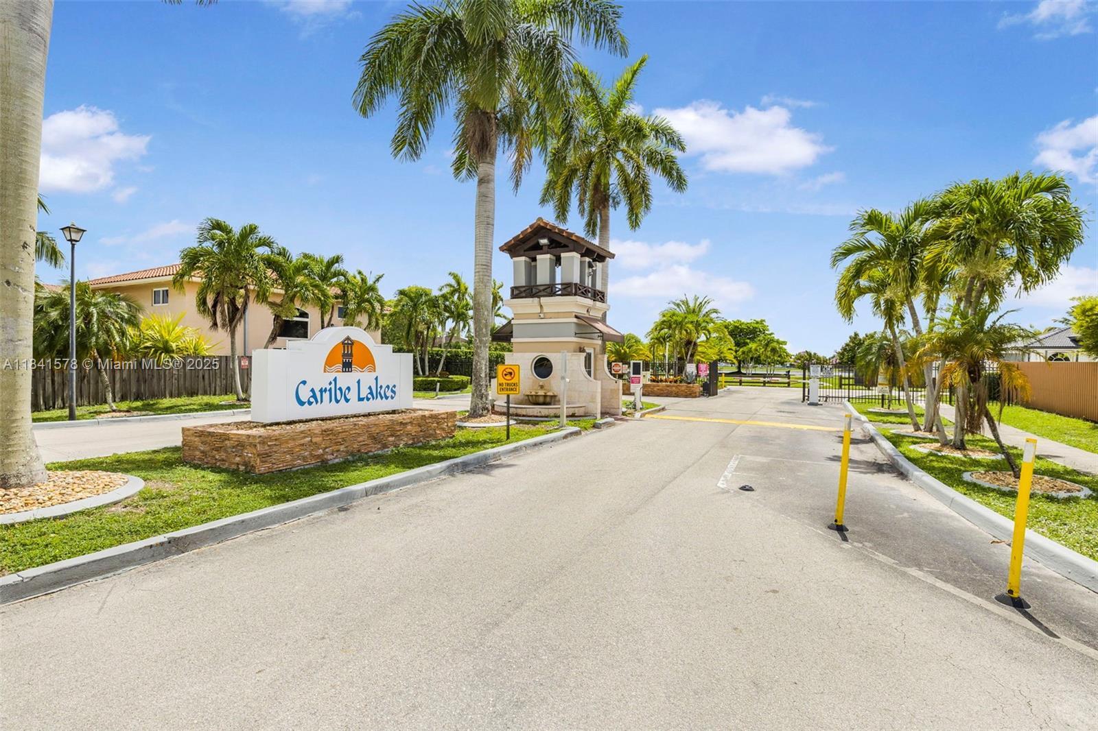 Property Photo: 3363 SW 154th Ct FL 33185