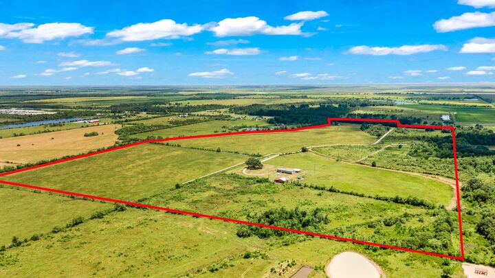 Property Photo:  21216 Highway 73  TX 77762 