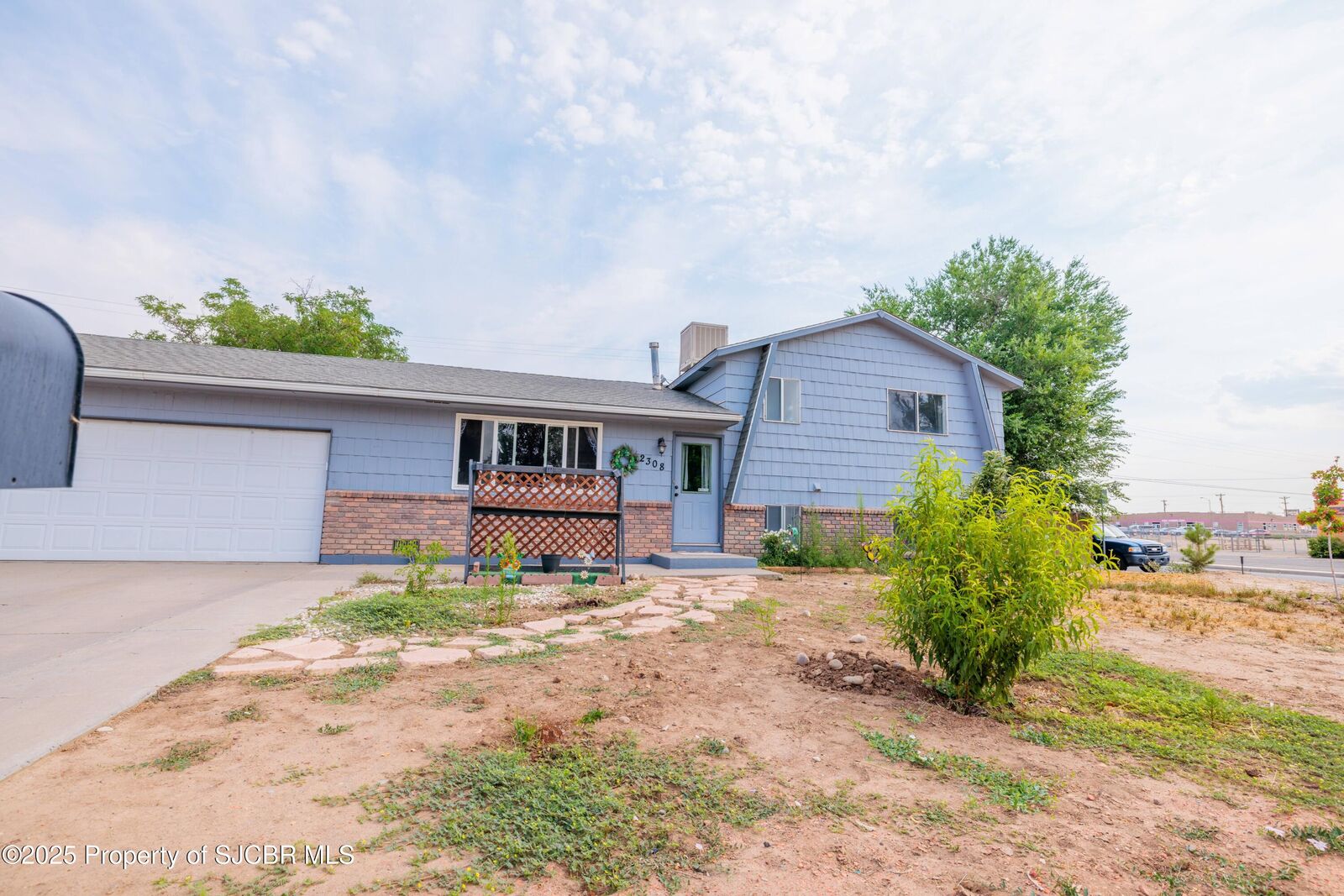 Property Photo:  2308 Camina Placer  NM 87401 