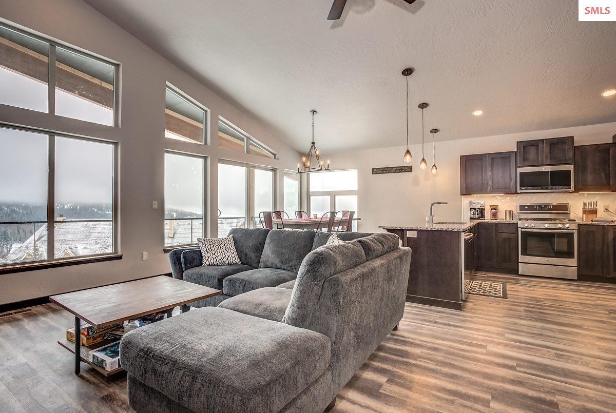 Property Photo:  19 Chutes Lane  ID 83864 