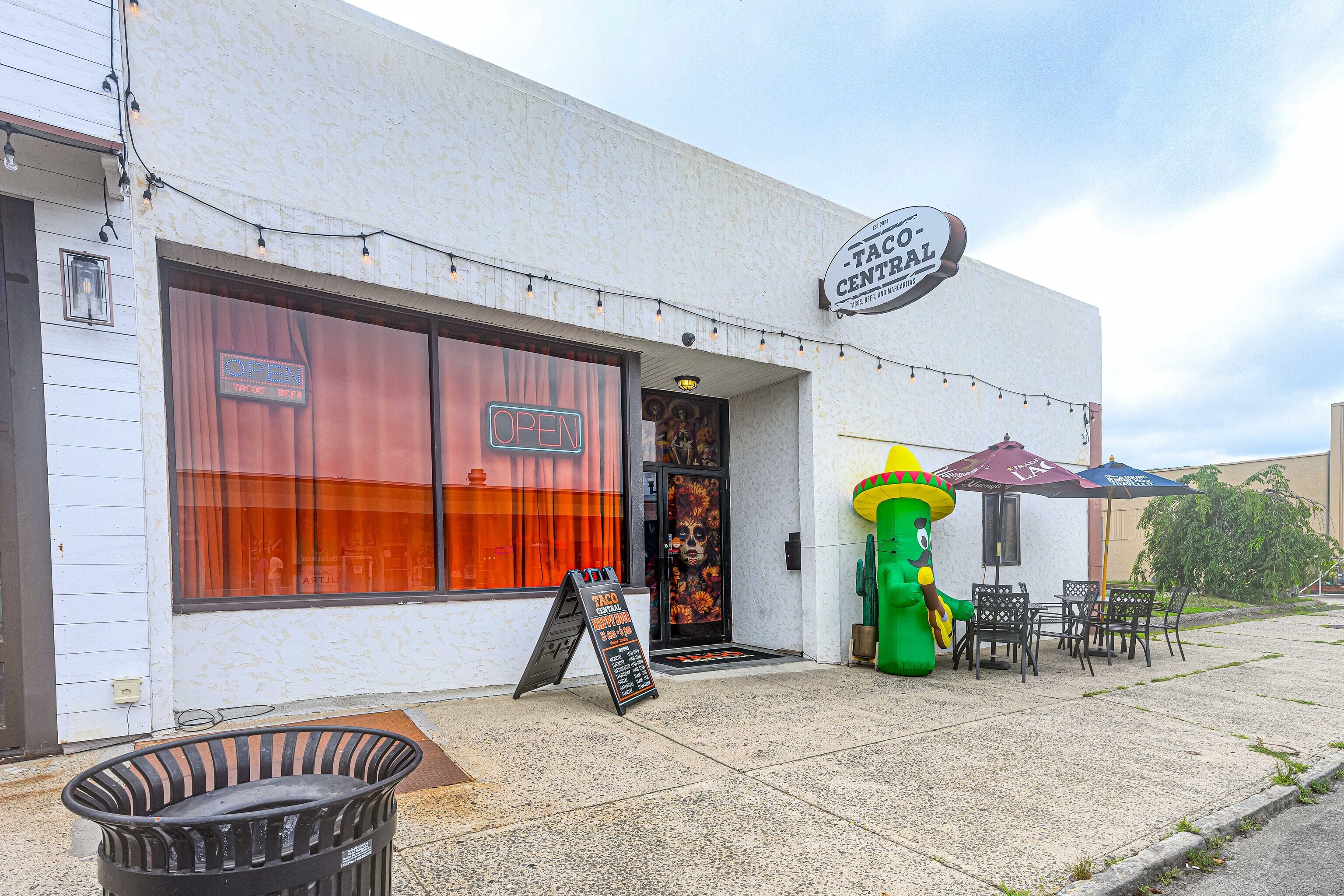 Property Photo:  317 Main Street  CT 06401 