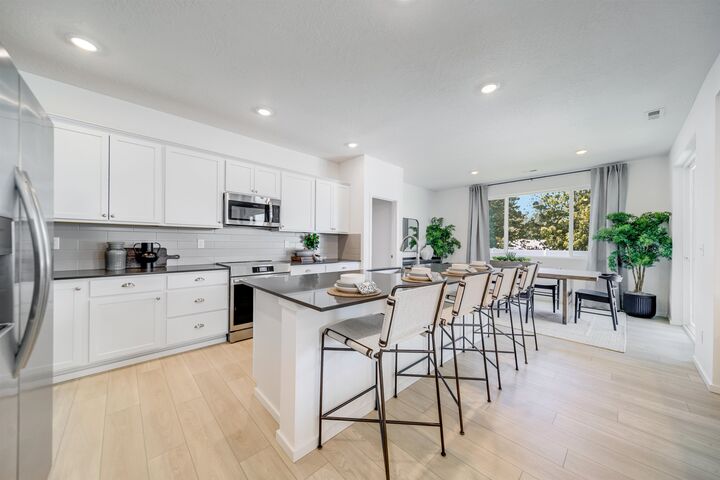 Property Photo:  3059 S Coulter Ln  WA 99037 
