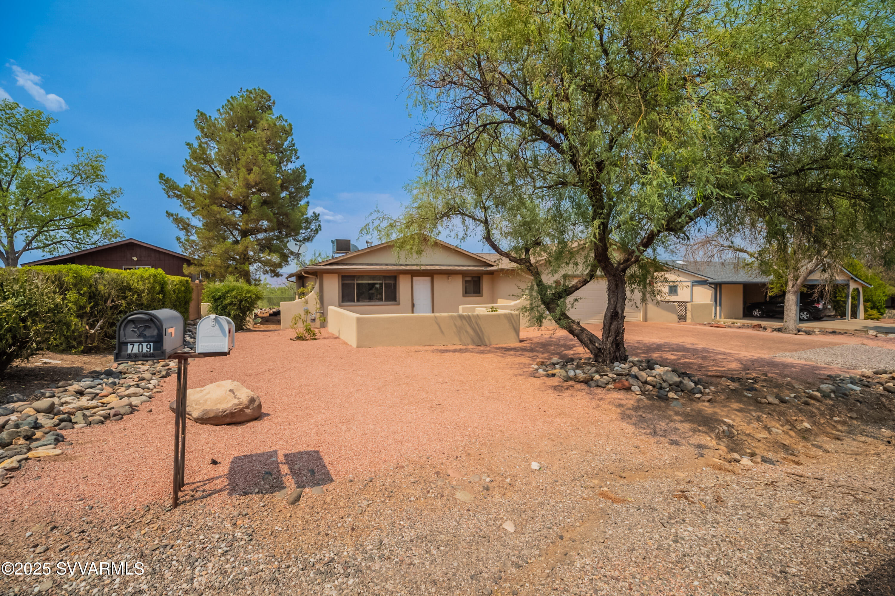 Property Photo: 708 W Mesquite Drive AZ 86326
