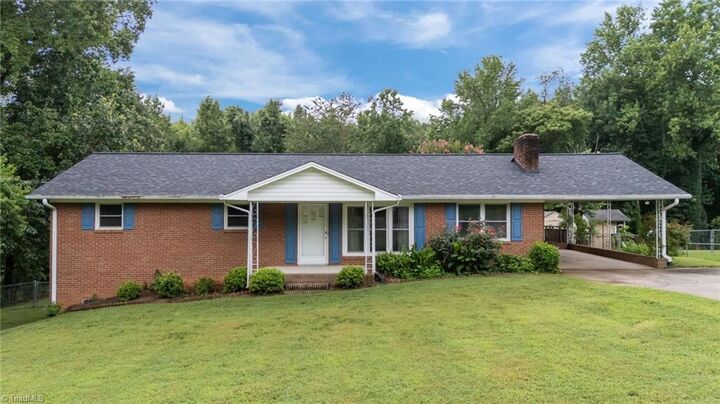 119 Holiday Drive  Lexington NC 27295 photo