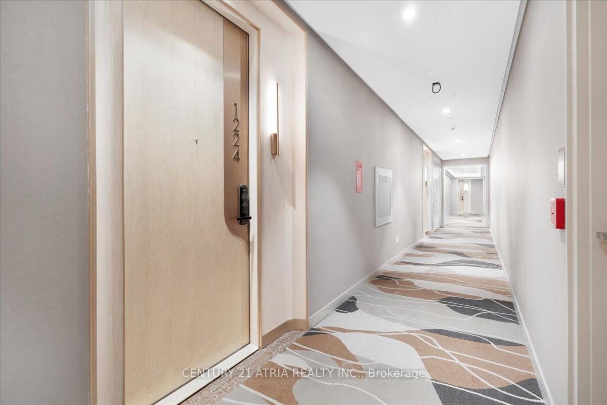 Property Photo: 155 Merchants' Wharf N/A 1224 ON M5A 0Y4
