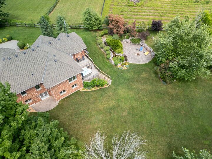 Property Photo:  7677 Maltby Road E  ON N0B 2J0 