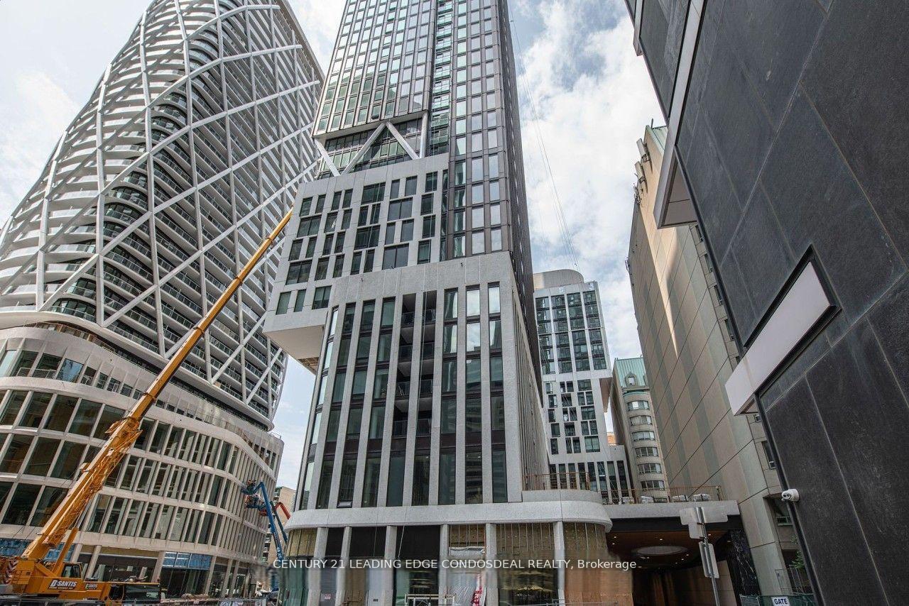Property Photo:  121 St. Patrick Street 1617  ON M5T 0B8 