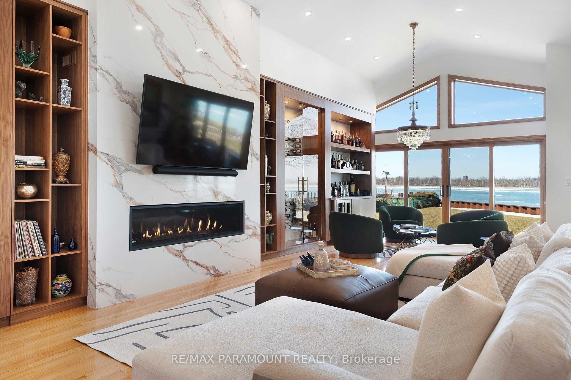 Property Photo: 6446 Riverside Drive E ON N8S 1B9
